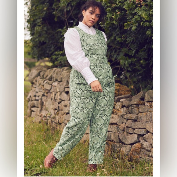 Laura Ashley x Joanie Deryn Peacock
Damask Print Corduroy Jumpsuit US Sz 12 - Picture 5 of 9